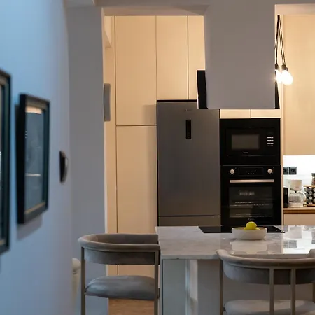 Luxury Penthouse Apartment