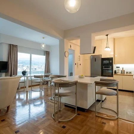 דירה Luxury Penthouse קלמאטה