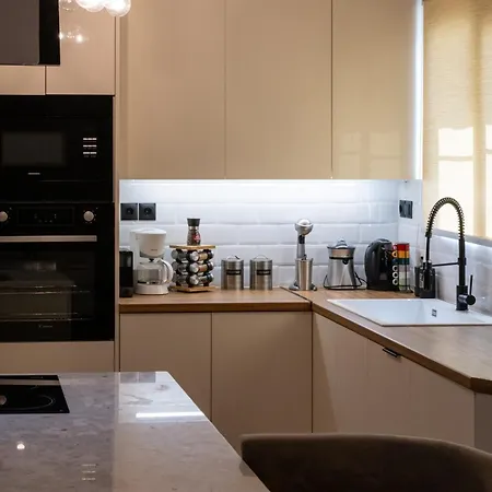 Luxury Penthouse דירה