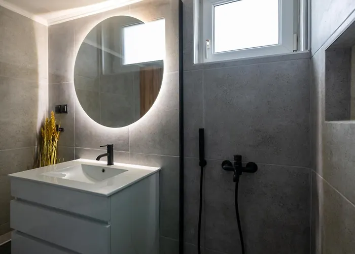 Luxury Penthouse * Kalamata